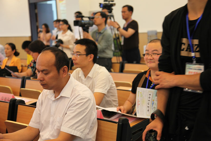 “常熟少兒勤川農(nóng)業(yè)科普實(shí)踐基地”杯2015首屆常熟《才藝之星》少兒評選活動新聞發(fā)布